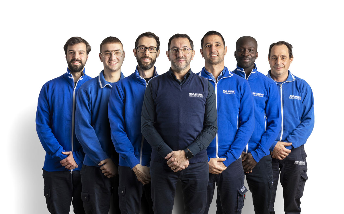 GRUPPO-MANUTENTORI-marive-Ascensori