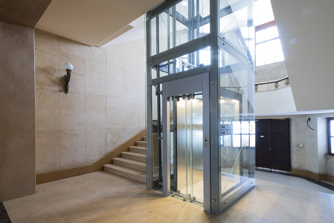 Ascensore elettrico palazzina di Verona
